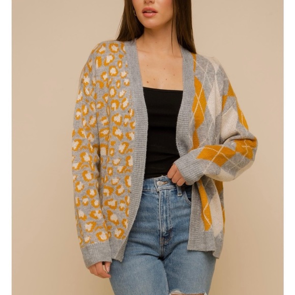 🌞 Open cardigan in mustard and grey pattern - Picture 3 of 8